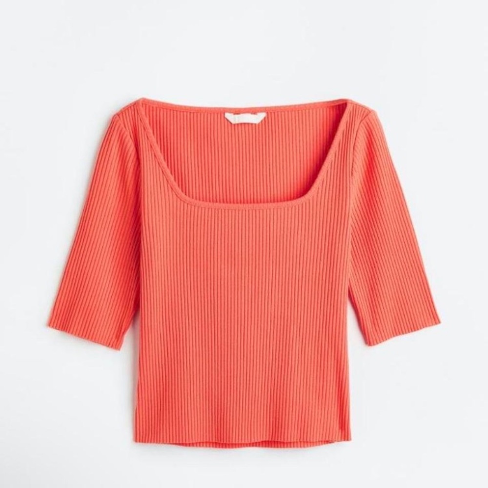 Ribbed Coral Top